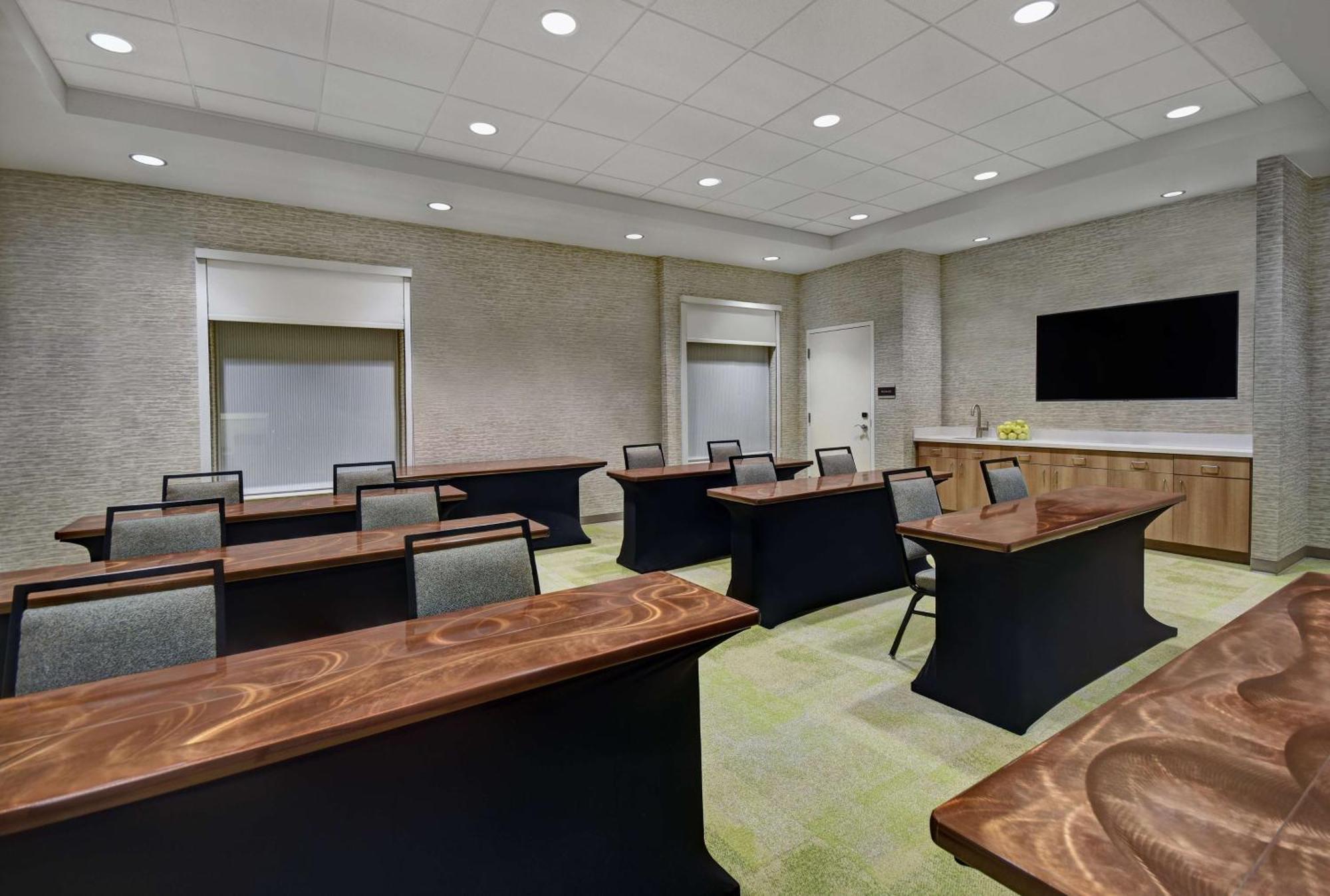 Home2 Suites By Hilton Atlanta Airport North College Park Екстериор снимка