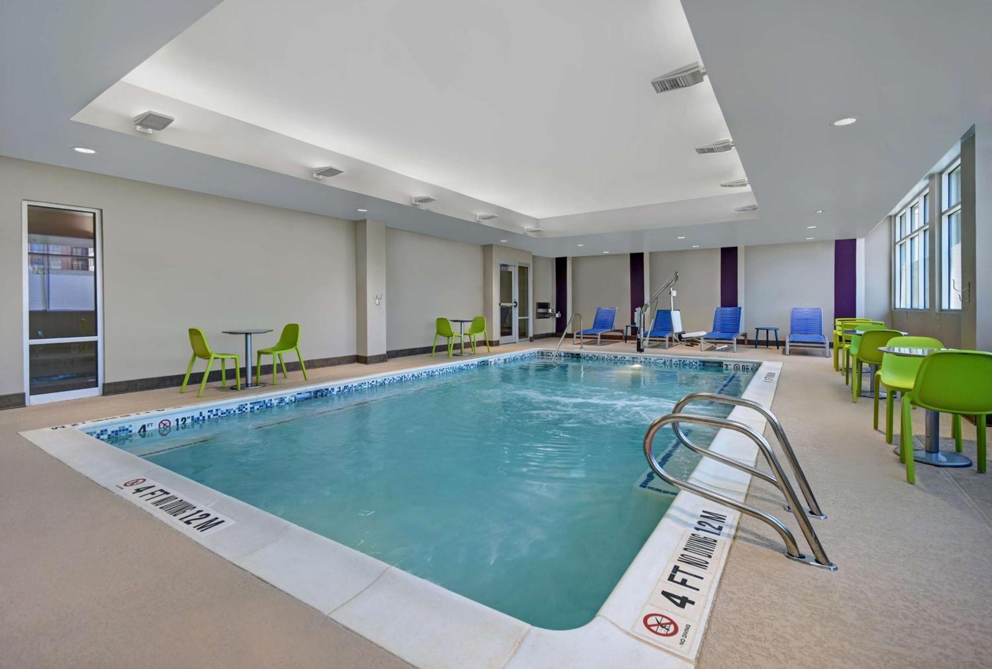 Home2 Suites By Hilton Atlanta Airport North College Park Екстериор снимка